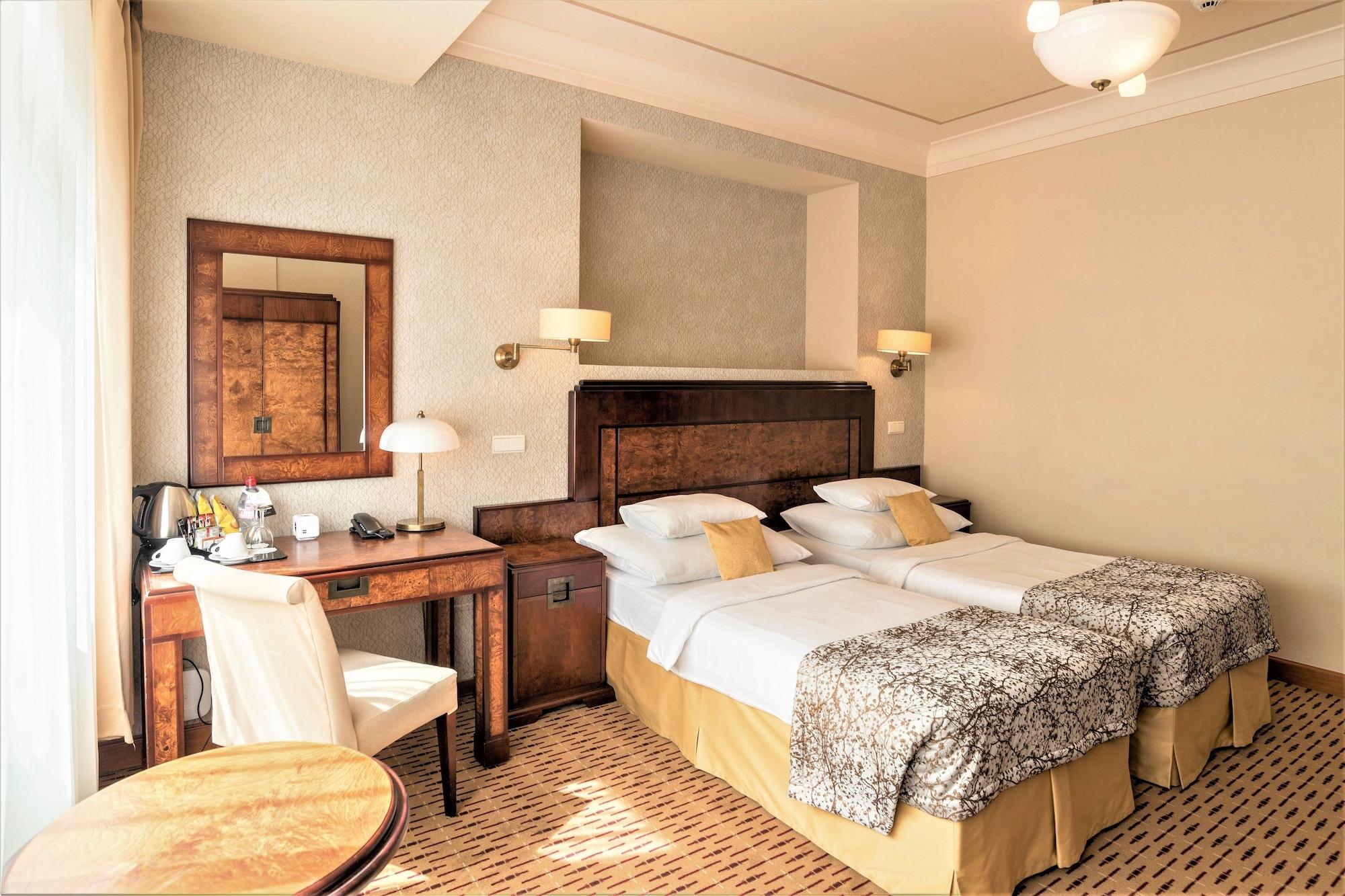 Majestic Plaza Hotel Prague Exterior photo