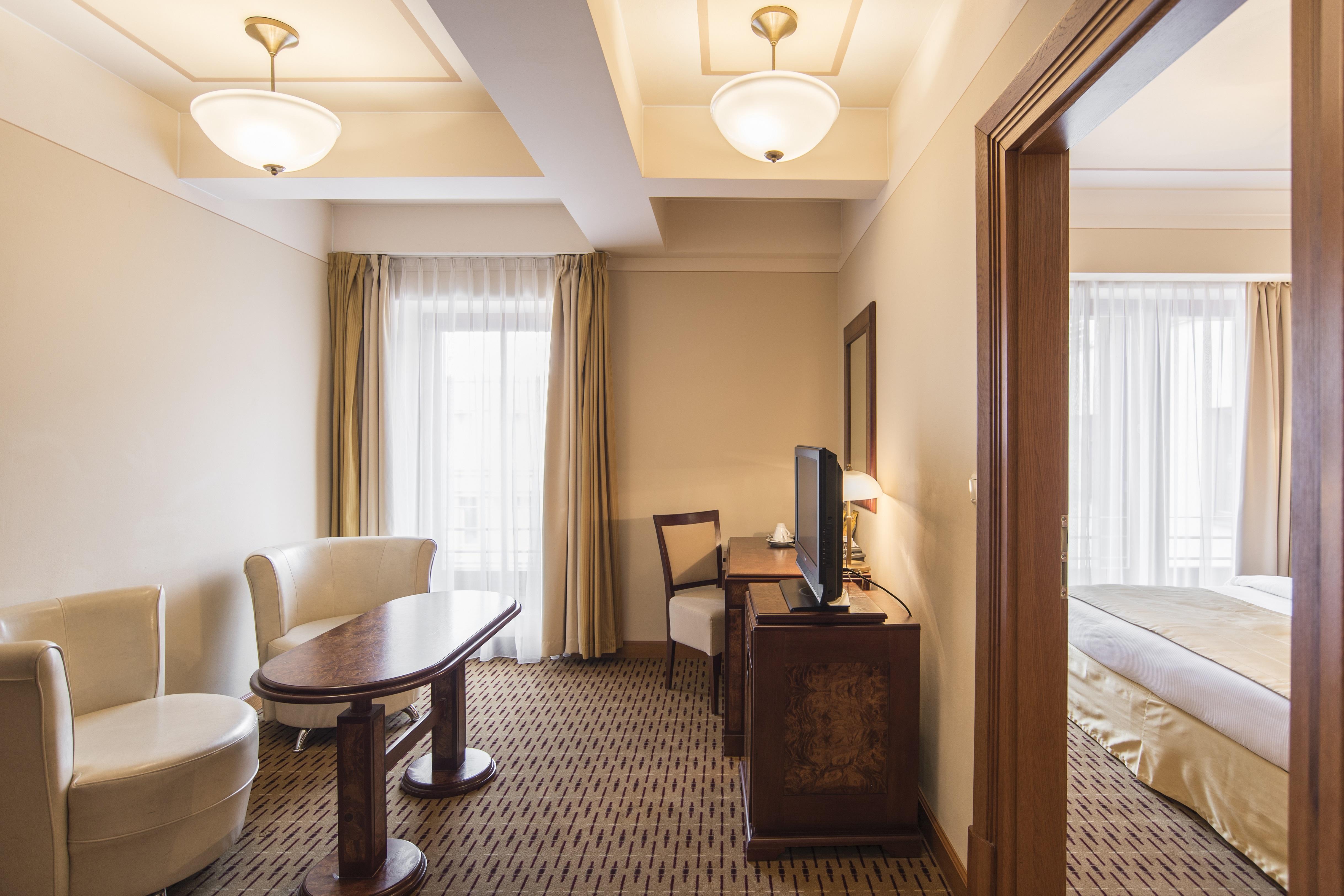 Majestic Plaza Hotel Prague Exterior photo