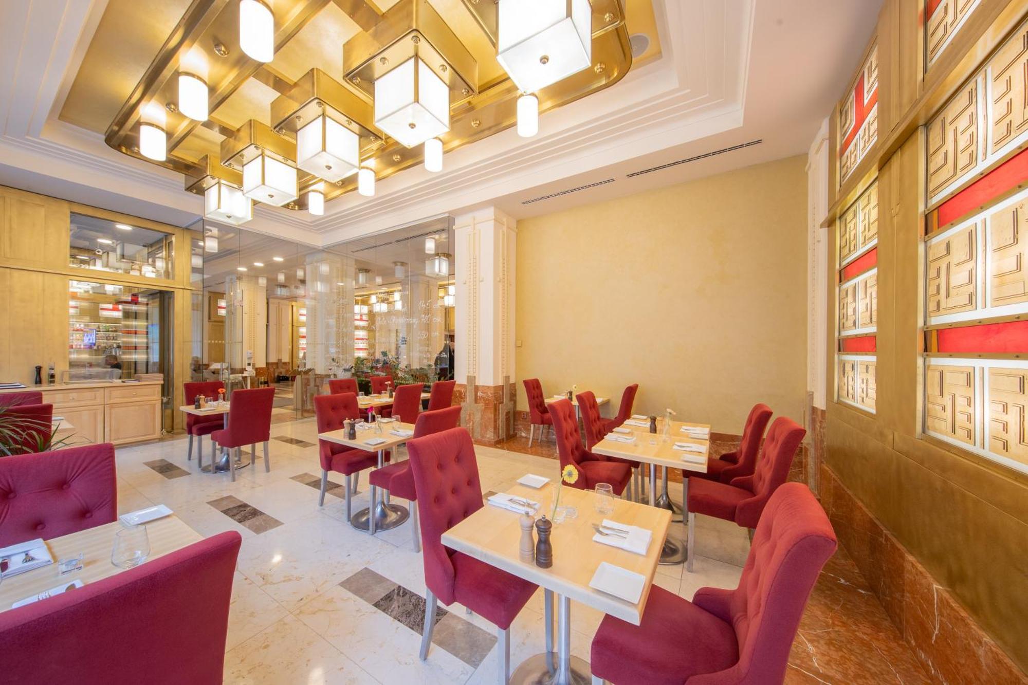 Majestic Plaza Hotel Prague Exterior photo