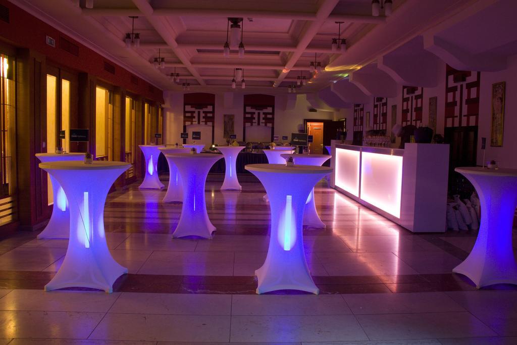 Majestic Plaza Hotel Prague Exterior photo