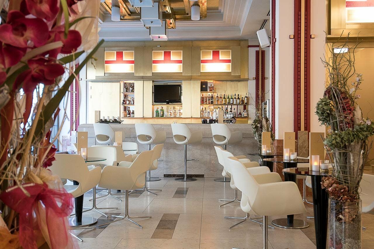 Majestic Plaza Hotel Prague Exterior photo